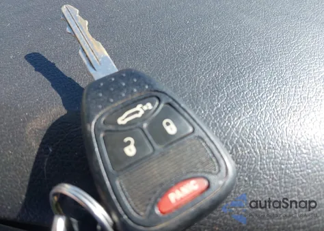 2006 Dodge Charger Srt8 z USA, uszkodzony, nr VIN 2B3KA73W66H276638